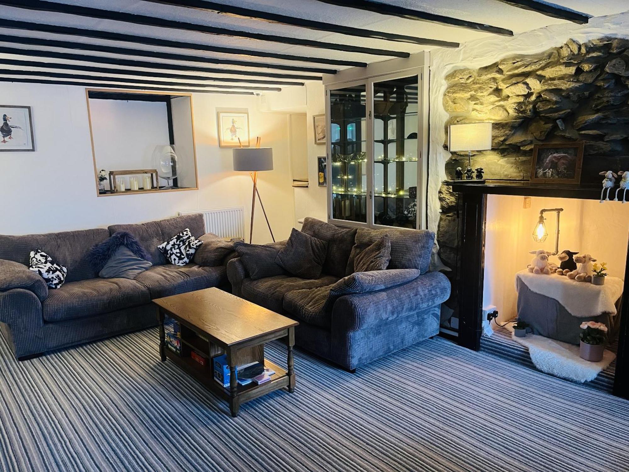 The Lake View Hotel Llanberis Bagian luar foto